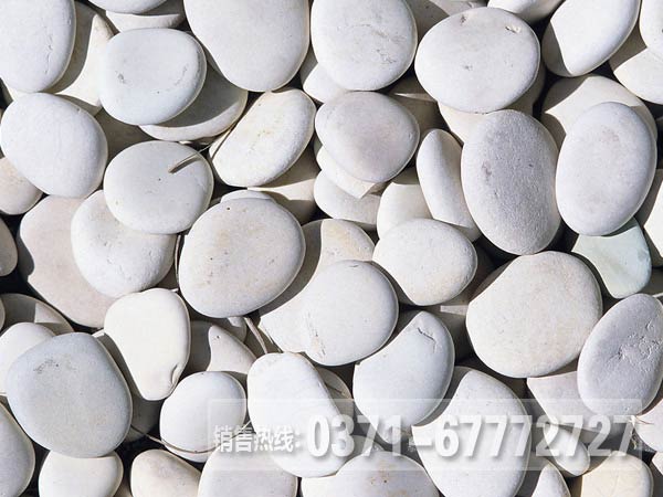 鵝卵石破碎機每小時處理多少噸鵝卵石？