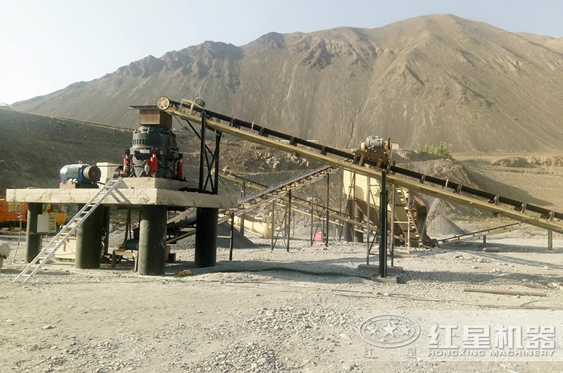 湖南長沙中型碎石機作業現場